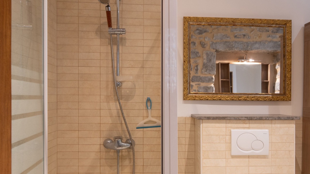 Photo of Bathroom in Saint-Paul-le-Jeune