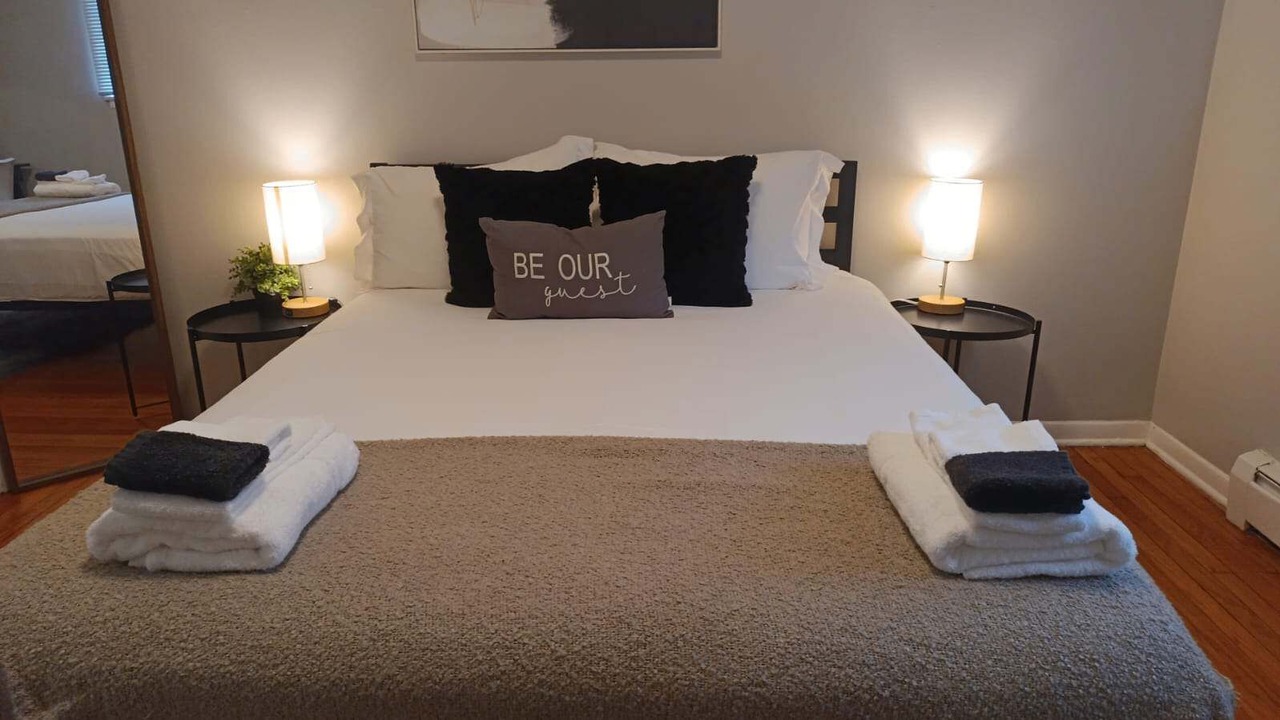 Photo of Bedroom in Arlington Heights