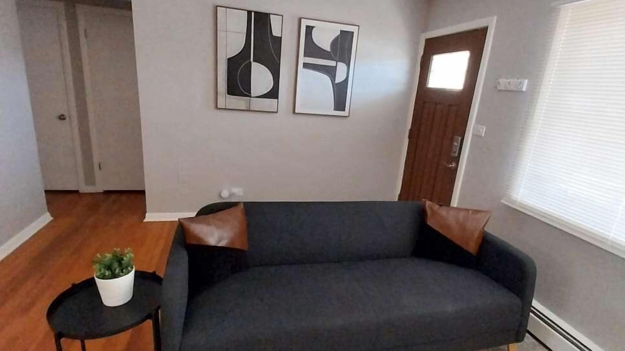 Photo of Livingroom in Arlington Heights