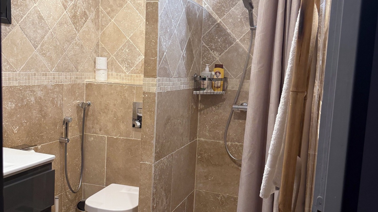 Photo of Bathroom in Le Cres