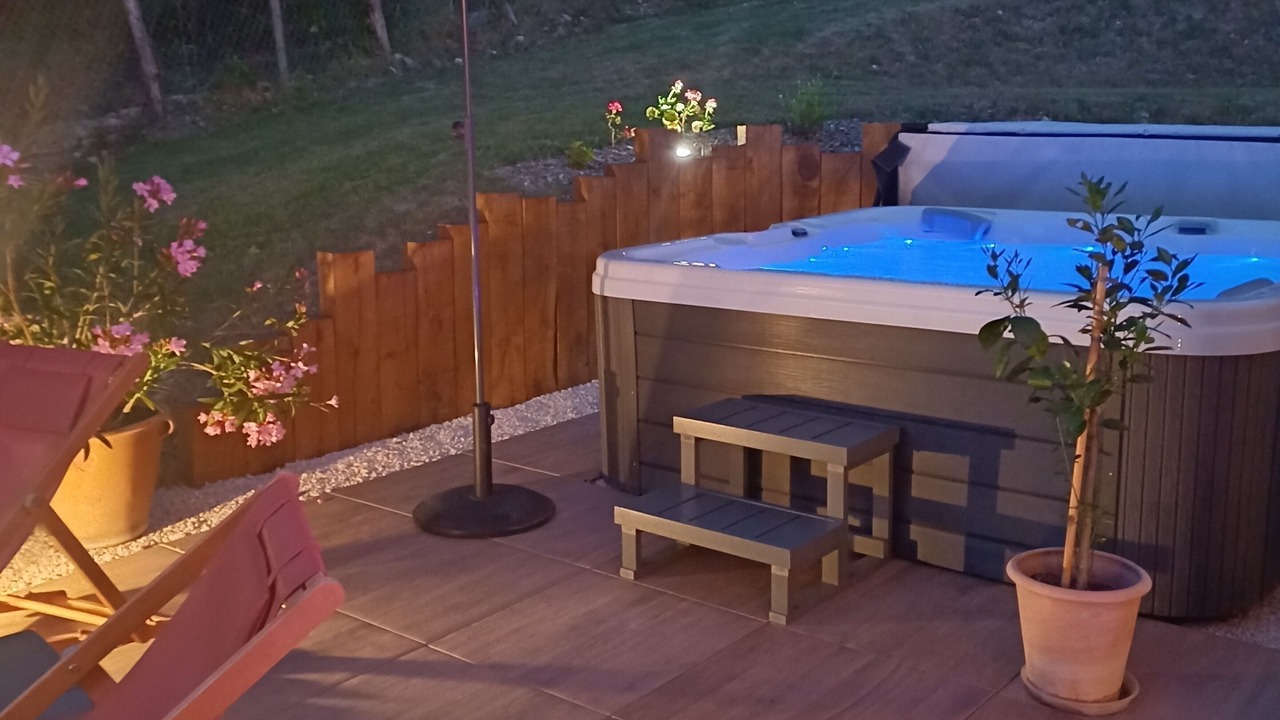 Photo of Patio Balcony in Bligny sur Ouche