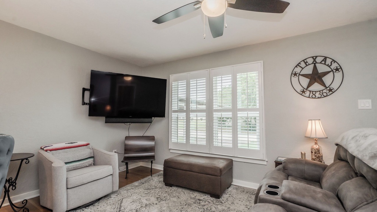 Photo of Livingroom in Wichita Falls