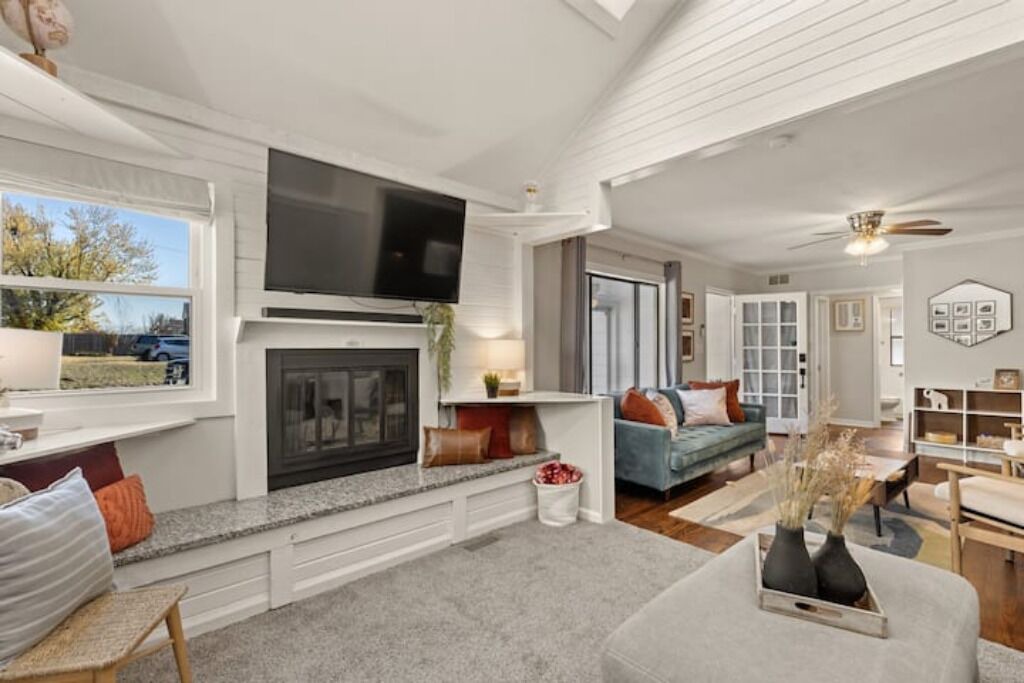 Photo of Livingroom in Tulsa