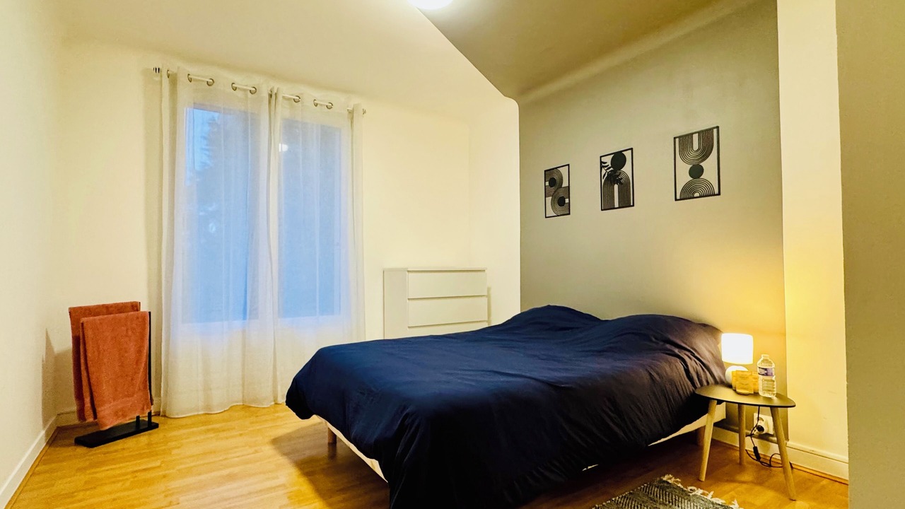 Photo of Bedroom in Saint-Herblain