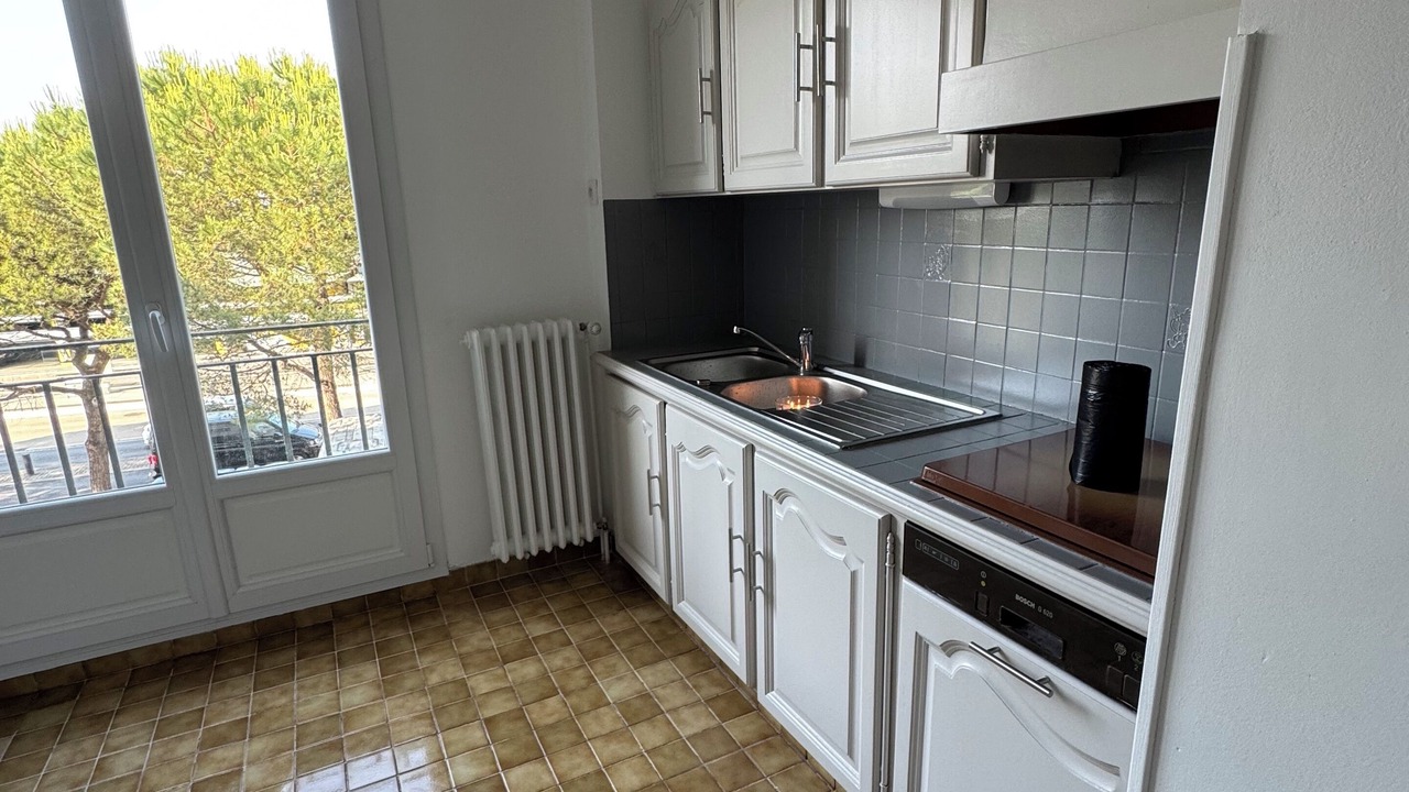 Photo of Kitchen in Saint-Herblain