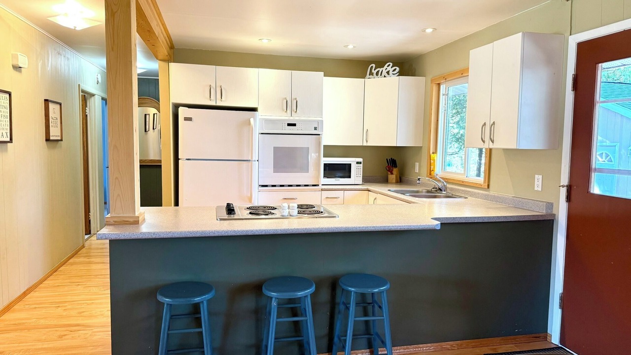 Photo of Kitchen in Falcon Lake