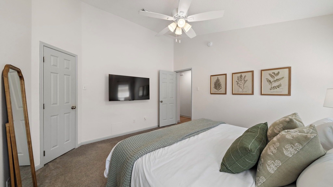 Photo of Bedroom in Spring