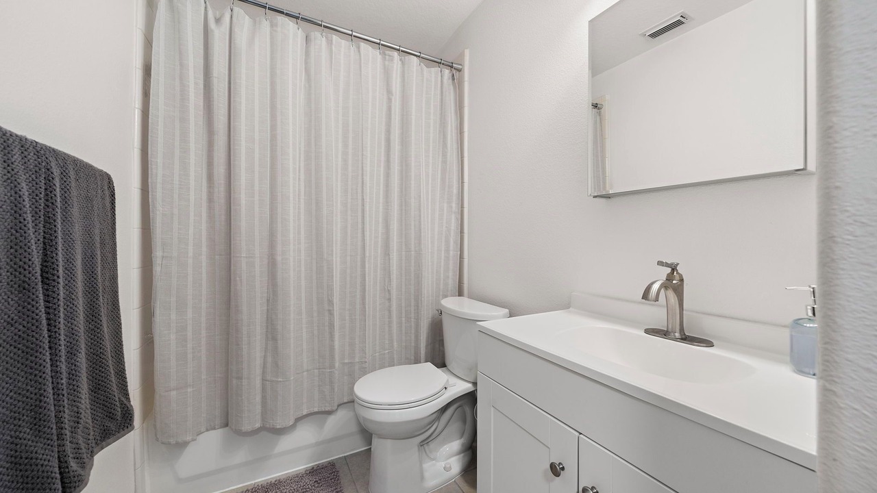 Photo of Bathroom in Spring
