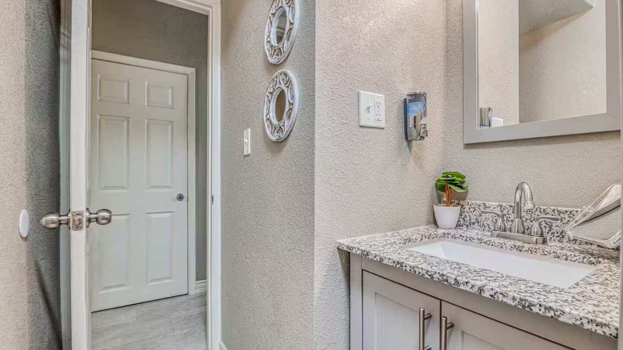Photo of Bathroom in Downtown El Paso