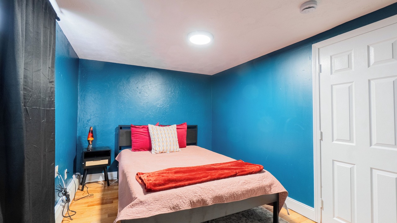 Photo of Bedroom in Everett