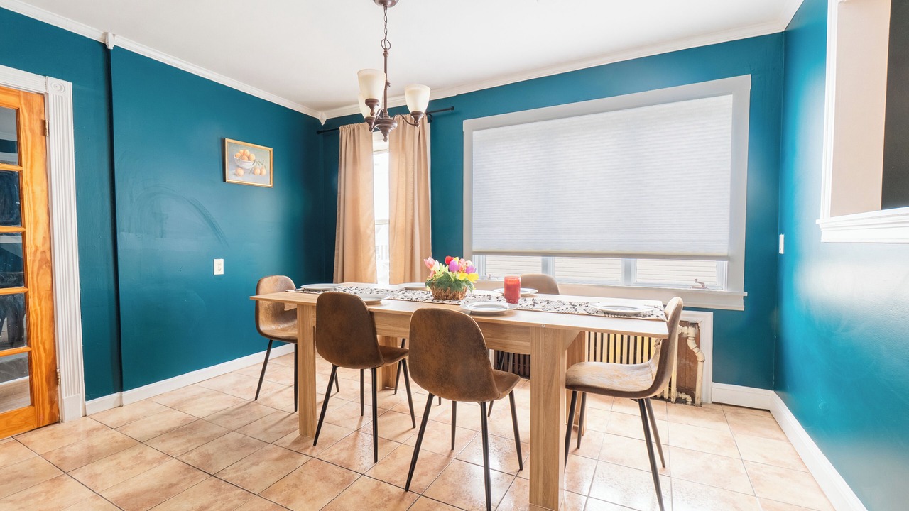 Photo of Others in Everett