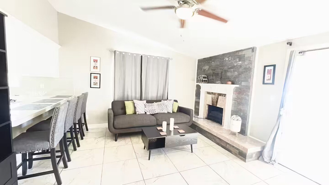 Photo of Livingroom in El Paso