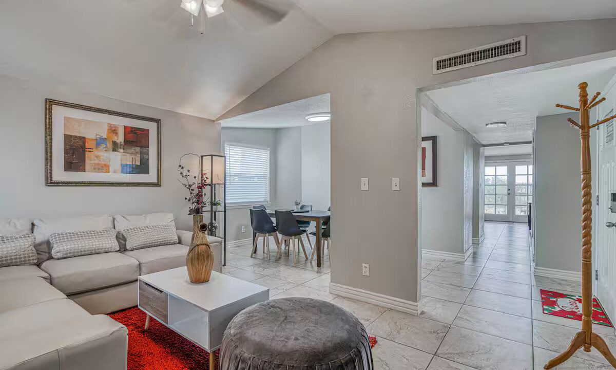 Photo of Livingroom in El Paso