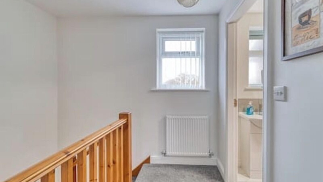 Photo of Others in Guilden Sutton