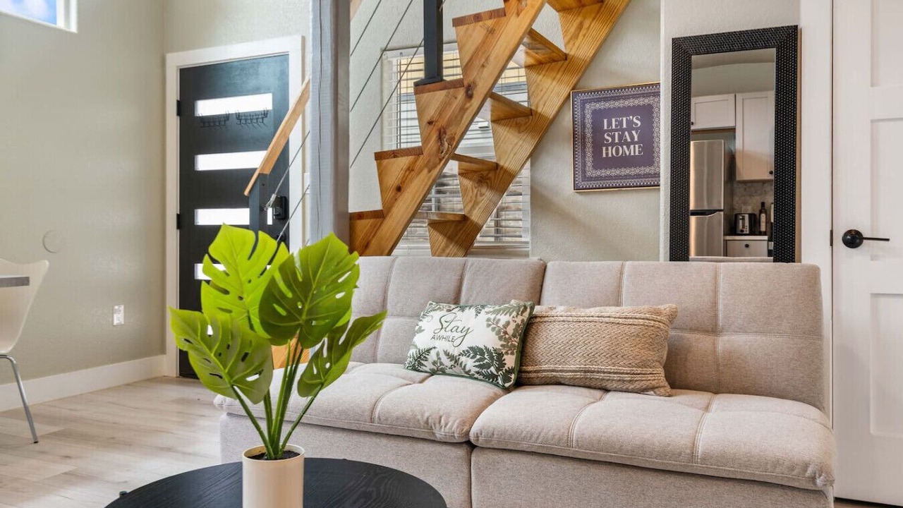 Photo of Livingroom in St. Johns