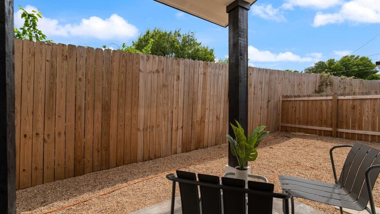 Photo of Patio Balcony in St. Johns