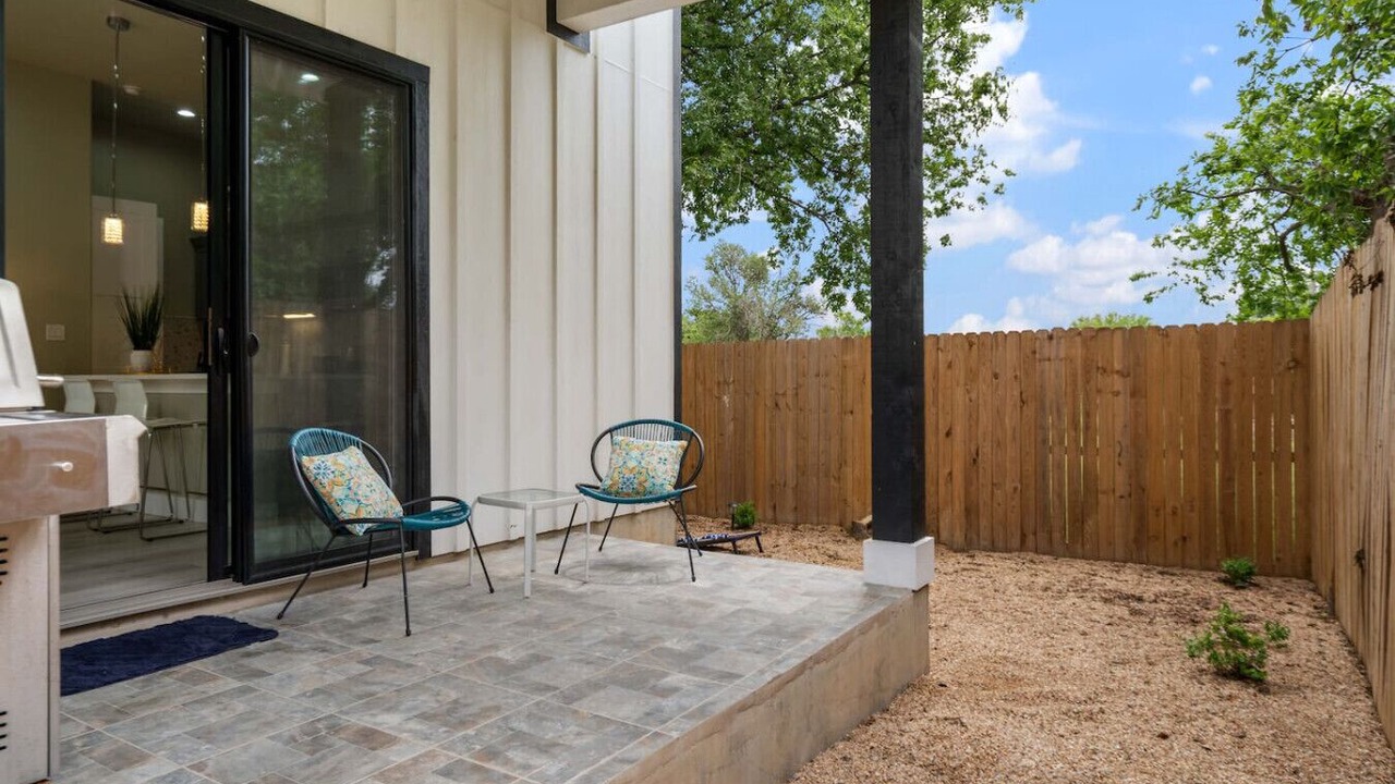 Photo of Patio Balcony in St. Johns