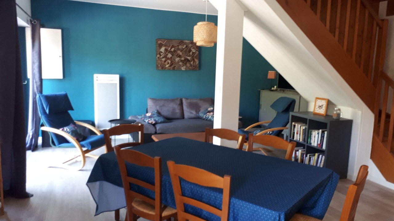 Photo of Livingroom in Val-de-Chaise