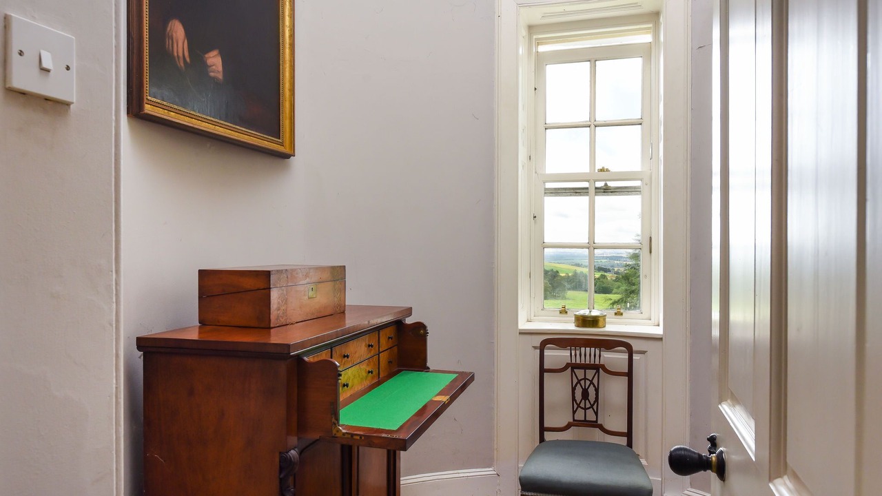 Photo of Bedroom in Kirriemuir