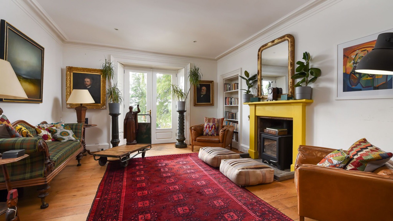 Photo of Livingroom in Kirriemuir