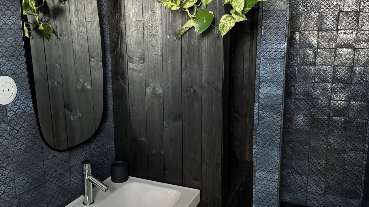 Photo of Bathroom in Woignarue