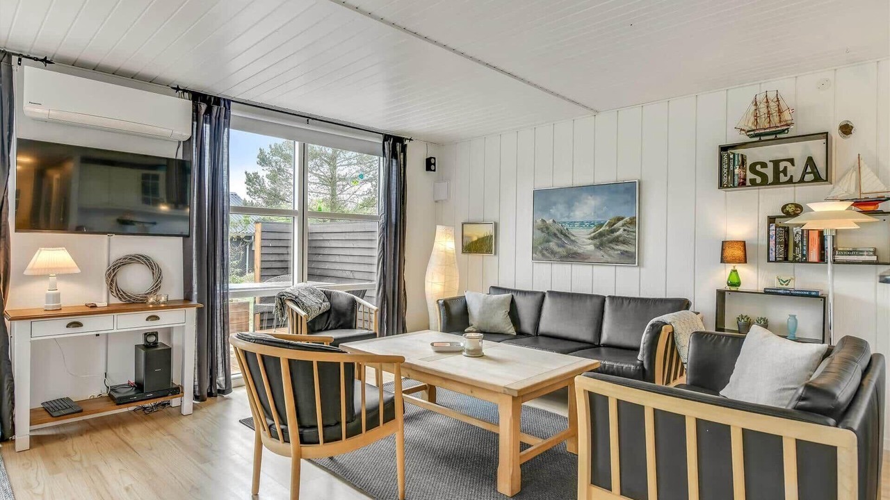 Photo of Livingroom in Henne