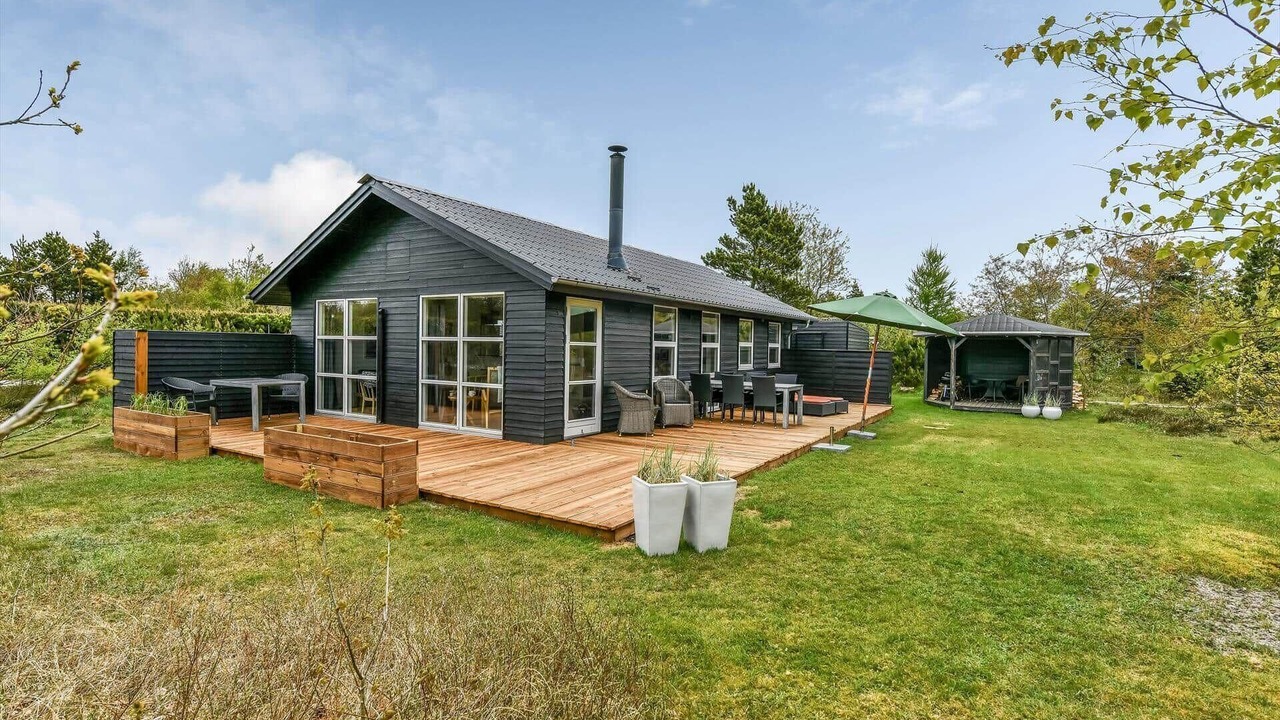 Photo of Outdoor in Henne