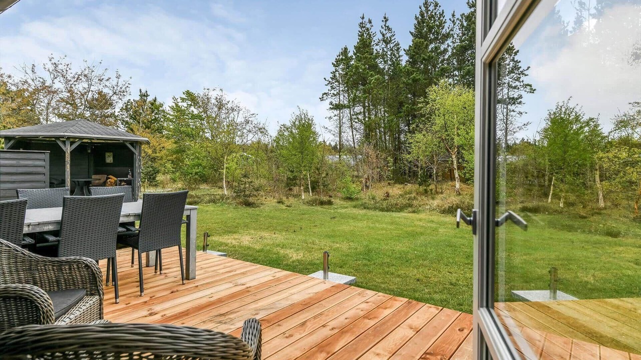 Photo of Outdoor in Henne