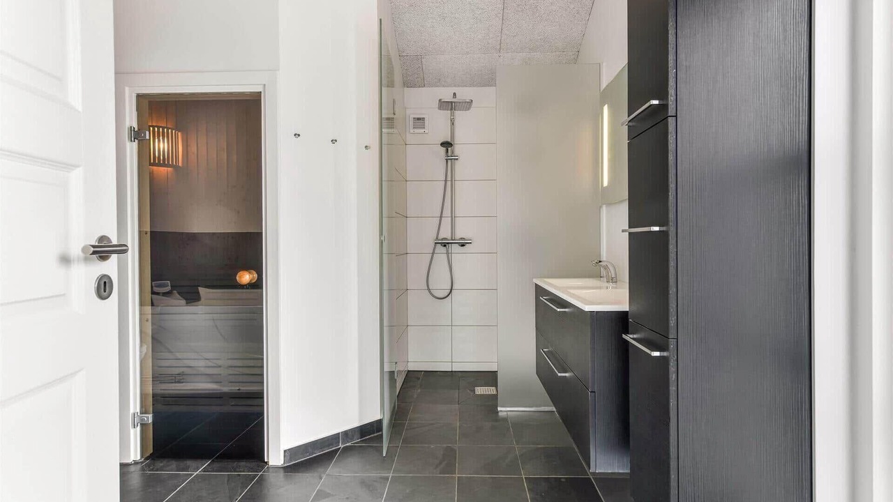 Photo of Bathroom in Henne Strand