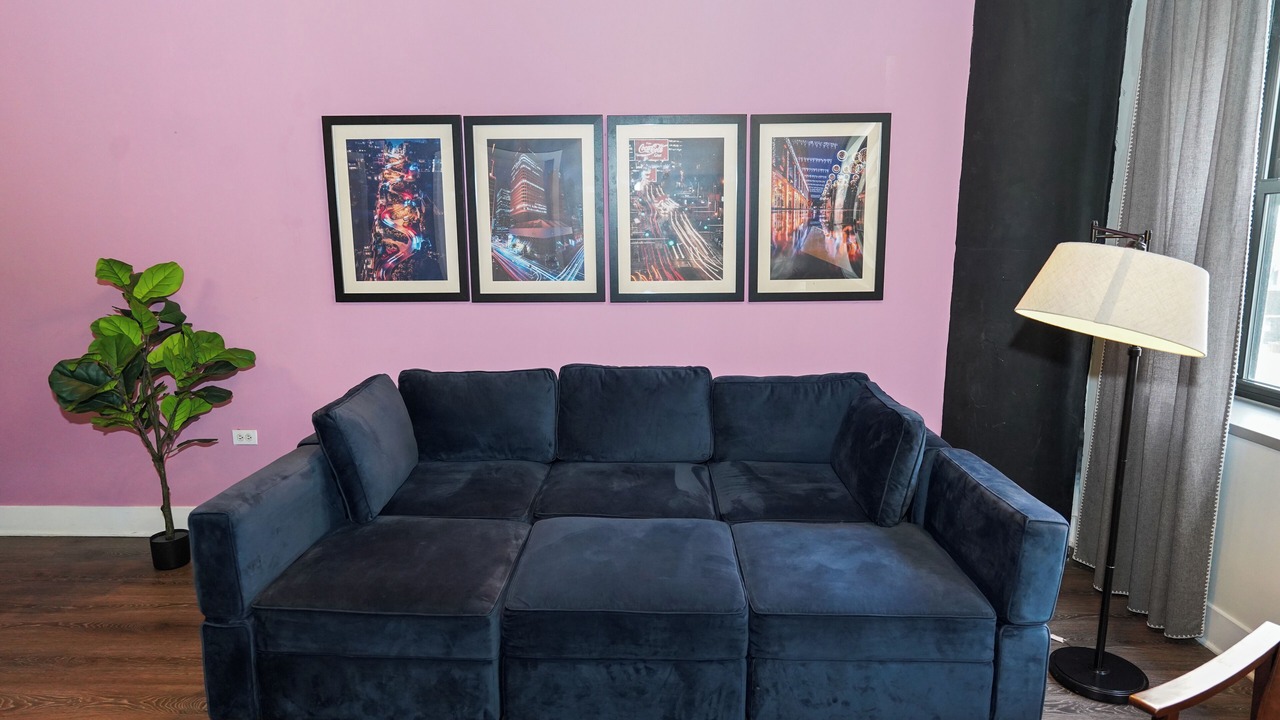 Photo of Livingroom in Near South Side