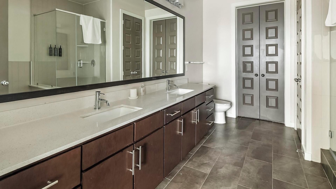 Photo of Bathroom in Woodland Heights