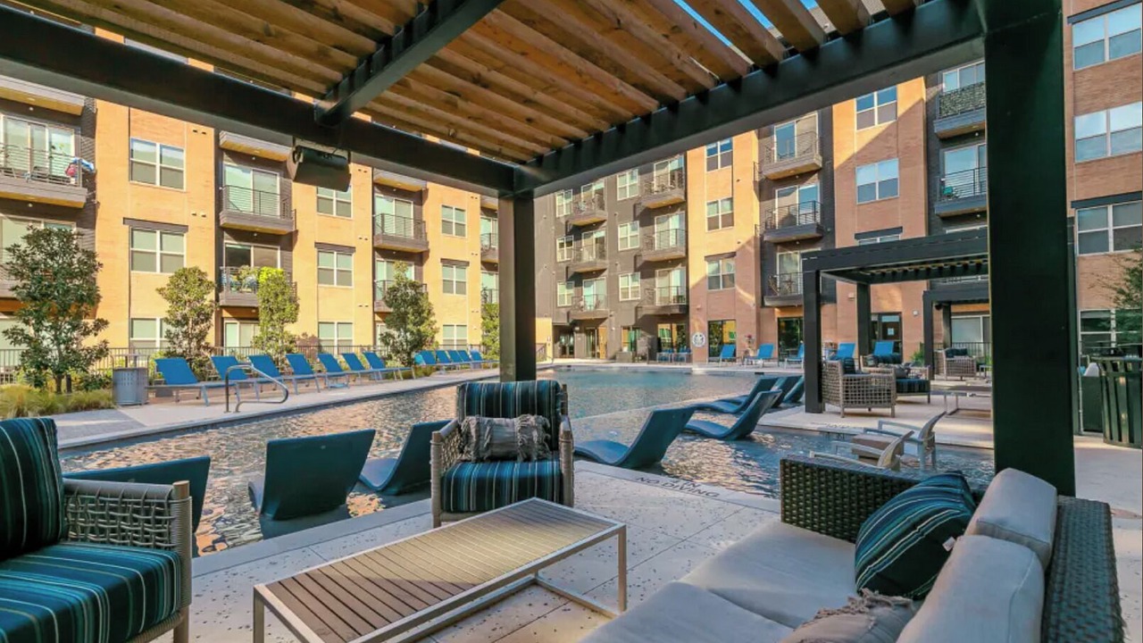 Photo of Patio Balcony in Woodland Heights