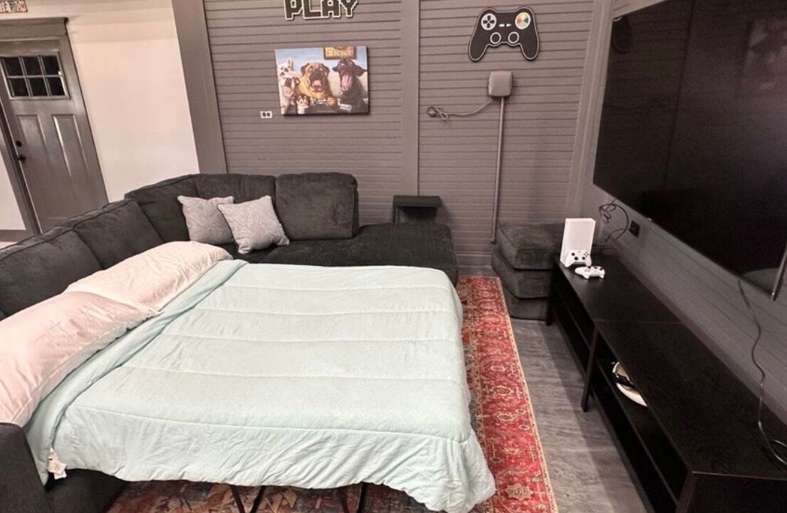 Photo of Bedroom in Glen Rose