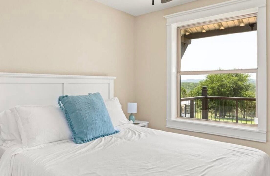 Photo of Bedroom in Glen Rose