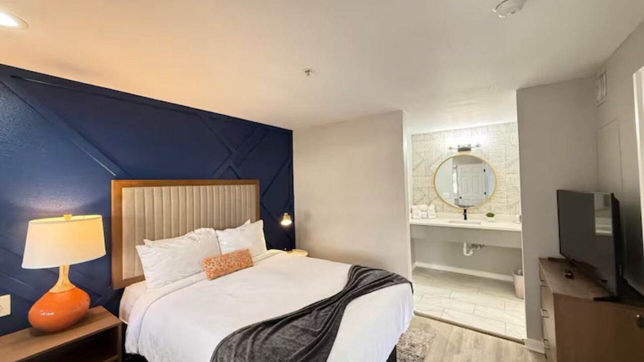 Photo of Bedroom in Garden Hills