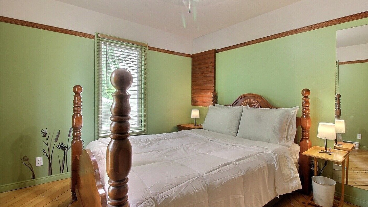 Photo of Bedroom in Sainte-Therese-de-la-Gatineau