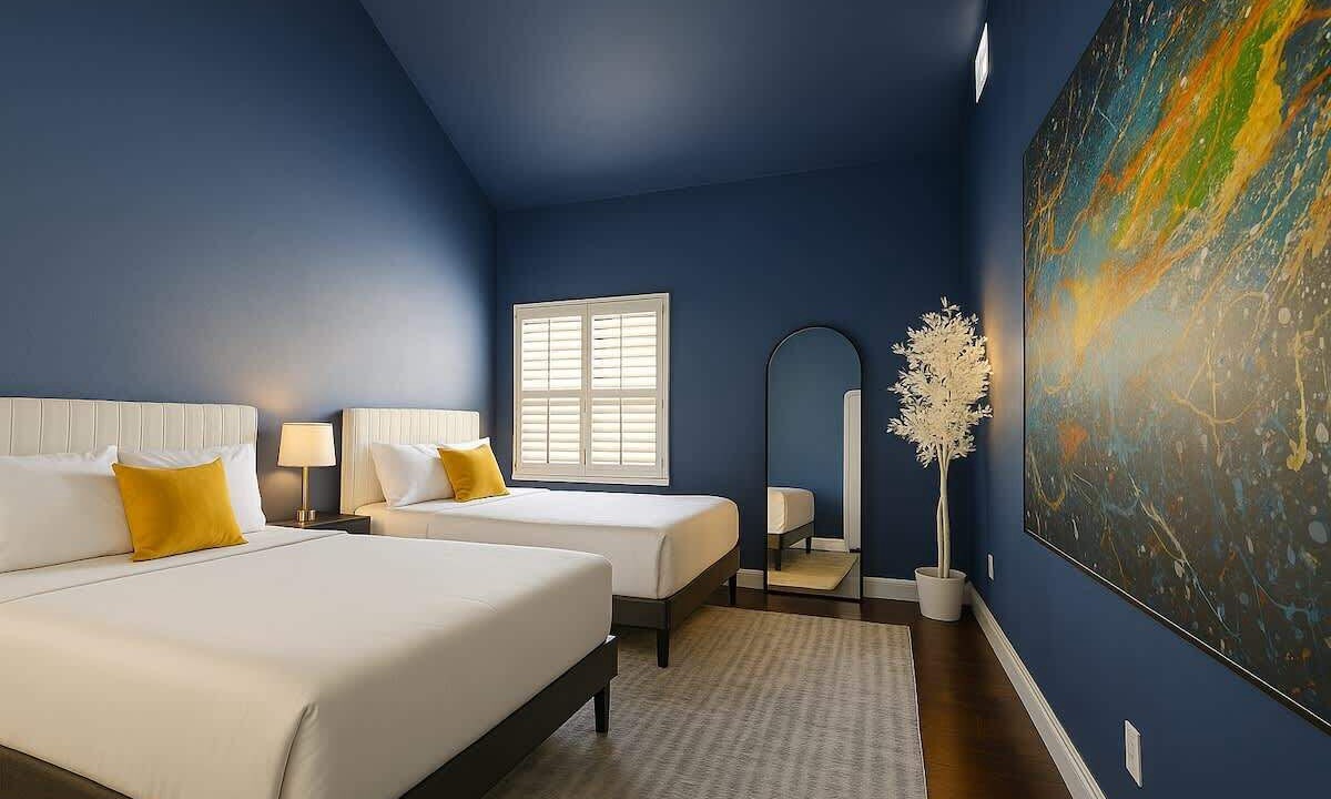 Photo of Bedroom in Turtle Creek