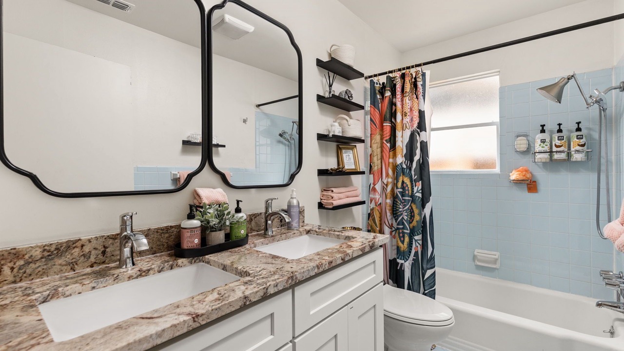 Photo of Bathroom in Rosedale