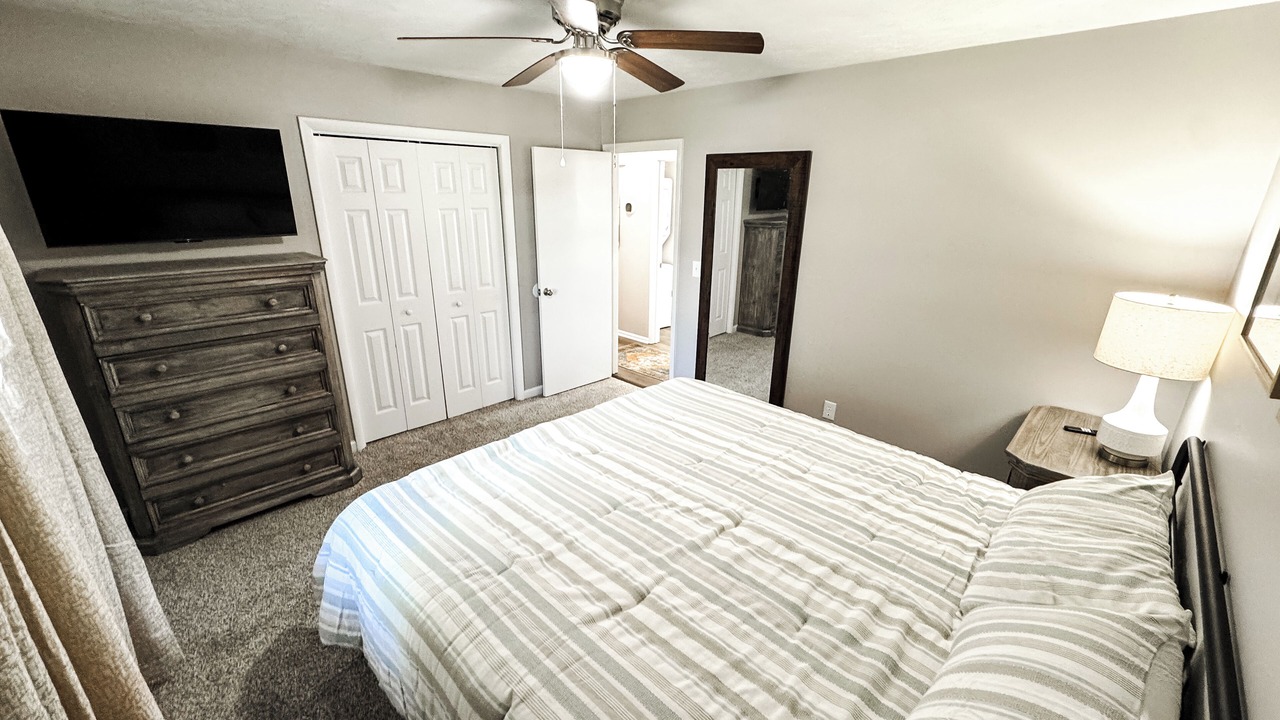 Photo of Bedroom in Pine Forest
