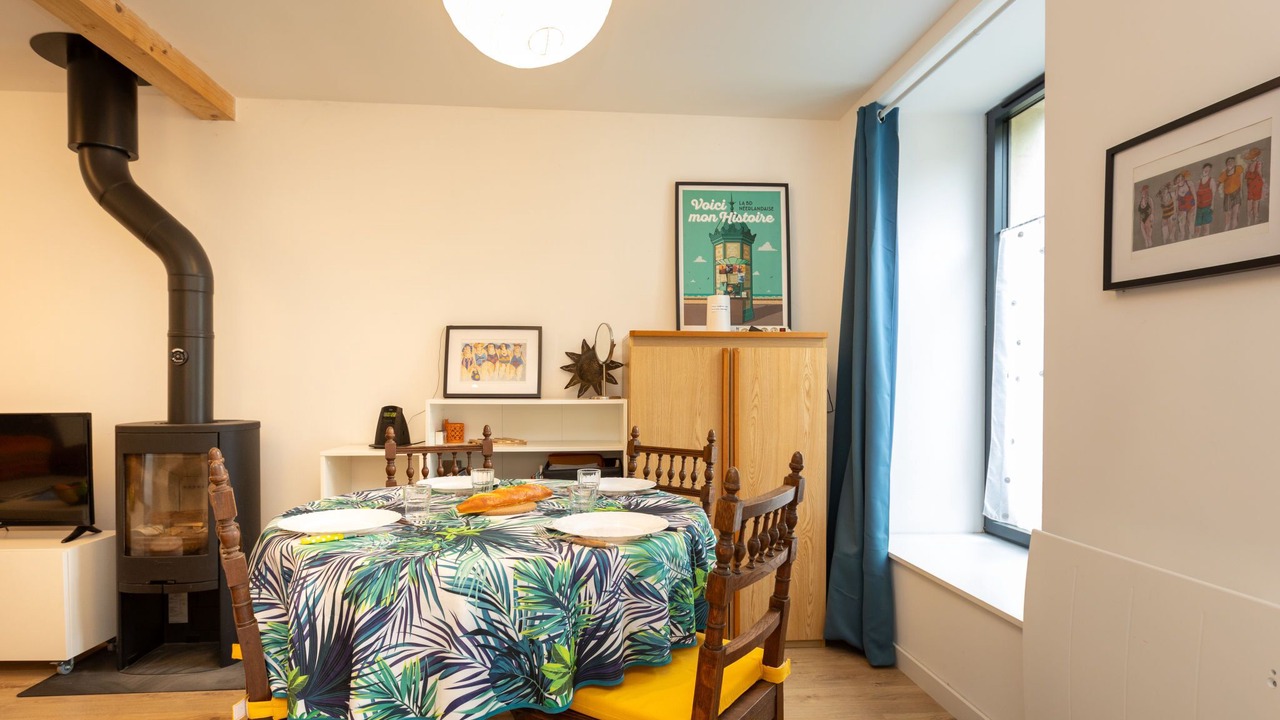 Photo of Bedroom in Le Vivier-sur-Mer