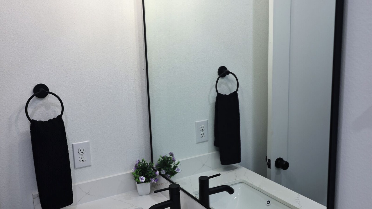 Photo of Bathroom in South Central Houston