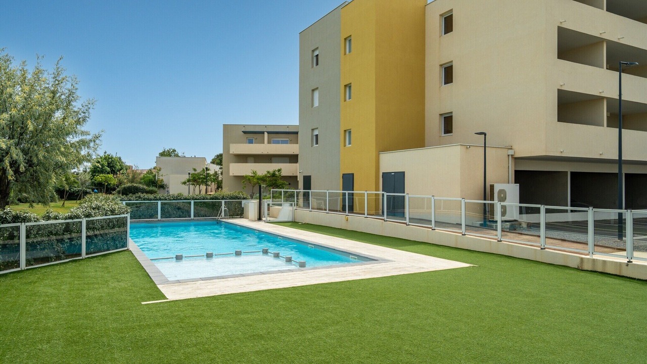 Photo of Outdoor in Serignan