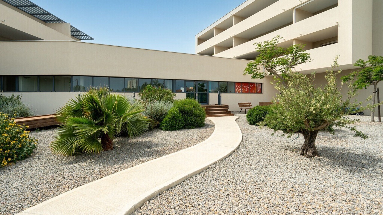 Photo of Outdoor in Serignan