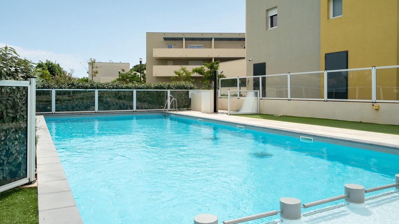 Photo of Outdoor in Serignan