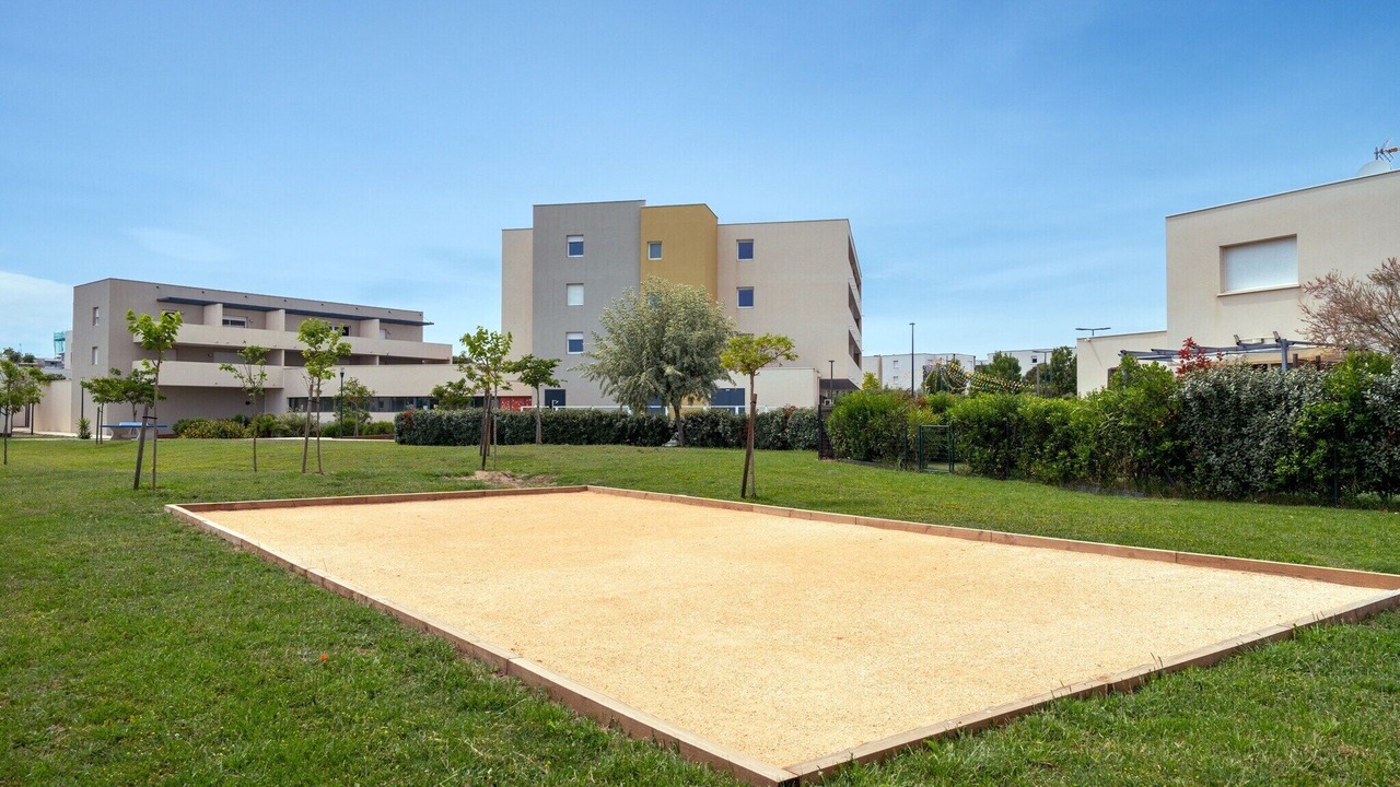 Photo of Outdoor in Serignan