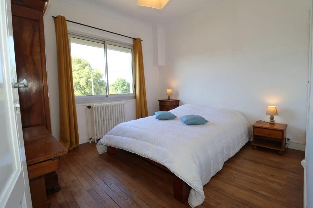 Photo of Bedroom in Pornichet