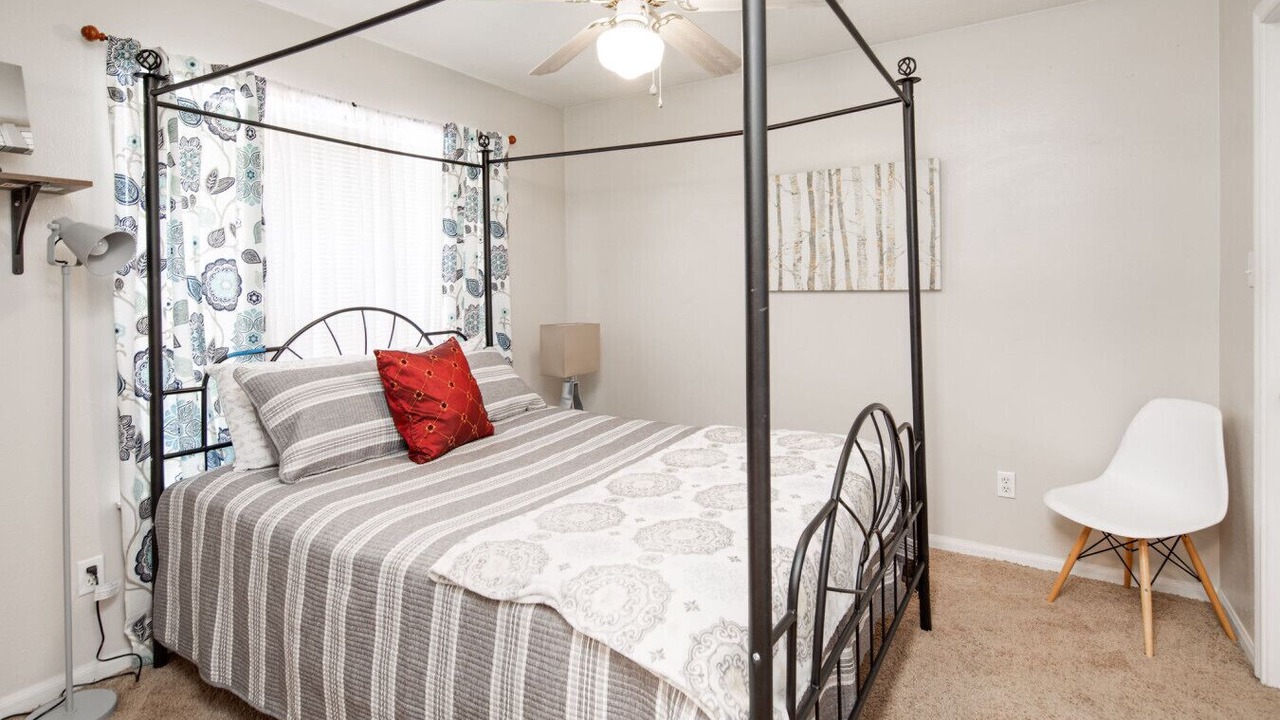 Photo of Bedroom in Steeplechase