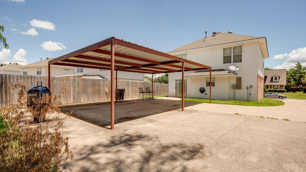 Photo of Patio Balcony in Steeplechase