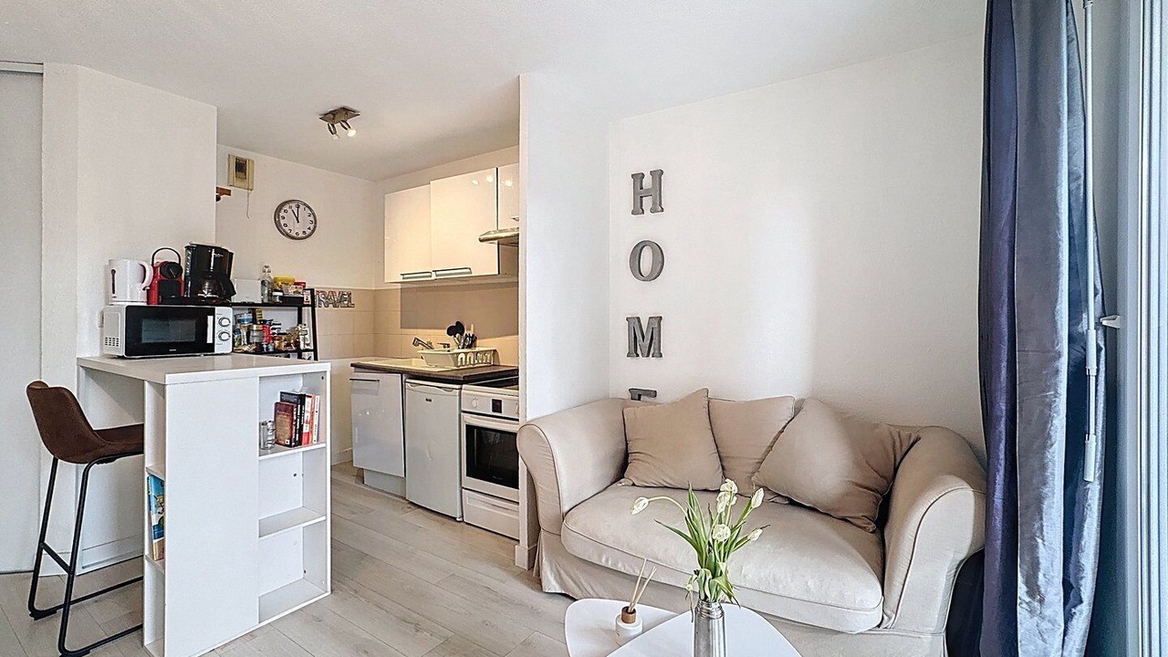 Photo of Livingroom in Celleneuve