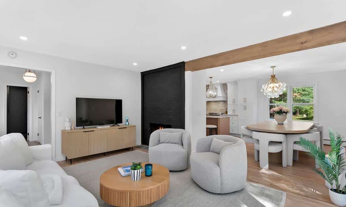 Photo of Livingroom in Redding Ridge